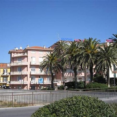 Hotel Corallo Finale Ligure Esterno foto