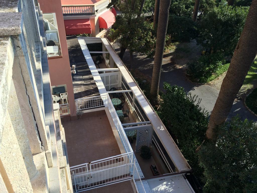 Hotel Corallo Finale Ligure Esterno foto