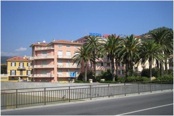 Hotel Corallo Finale Ligure Esterno foto